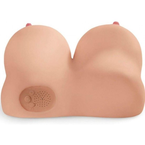 Combinamos um incrível masturbador Fanta Flesh® de 3,6 kg com uma voz super sexy e vibrações poderosas para uma experiência sensorial inesquecível! Ao tocar sua pele realista e ouvir sua voz sensual, você não conseguirá