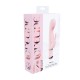 Belle - Rabbit Vib O Belle da Loveline International, Coleção Paris, é um vibrador em formato de coelho com base iluminada que muda de cor a cada modo. Operando a menos de 50 dB, garante uma experiência discreta, porém potente. Com até 55