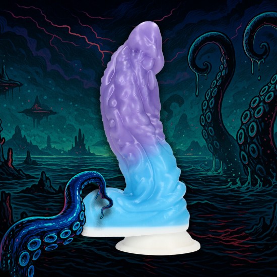 Fiction Cock é onde a fantasia ganha forma. Inspirada em mitos, monstros e os desejos mais profundos, a marca oferece uma ousada gama de designs de Dildos criativos que transformam a curiosidade em confiança. Cada peça é