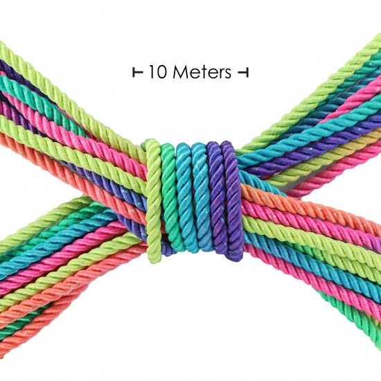 Entre no jogo de bondage, dominante (ou submisso) e mergulhe em um mundo totalmente novo e emocionante com esta corda resistente de inspiração japonesa. Esta corda de 10 metros de comprimento é sensual, sedosa e fácil de