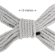 Entre no jogo de bondage, dominante (ou submisso) e mergulhe em um mundo totalmente novo e emocionante com esta corda resistente de inspiração japonesa. Esta corda de 10 metros de comprimento é sensual, sedosa e fácil de