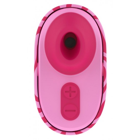 Estimulador clitoriano pequeno e compactoCom a tecnologia Pleasure AirEm um estojo giratório prático e protetor.Silencioso e discreto – perfeito para levar consigo para qualquer lugar.3 modos e 10 intensidadesControle fá