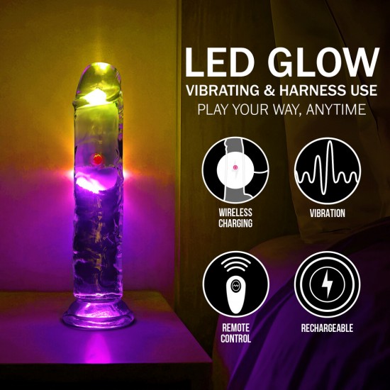 Experimente o máximo prazer com o dildo vibratório RealRock. Suas veias realistas, formato realista e textura macia, semelhante à da pele, proporcionam uma estimulação incrível. A potente ventosa permite o uso sem as mão