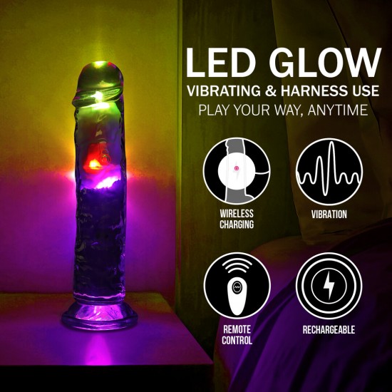 Experimente o máximo prazer com o dildo vibratório RealRock. Suas veias realistas, formato realista e textura macia, semelhante à da pele, proporcionam uma estimulação incrível. A potente ventosa permite o uso sem as mão