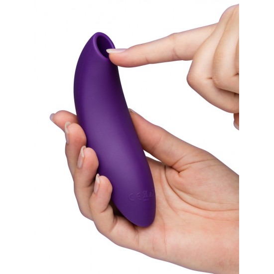 Prazer a dois com ar pulsante!O estimulador clitoriano Pleasure Air Melt 2 da We-Vibe é uma grande evolução para o prazer, pois estimula o clitóris com vibrações de ar pulsantes e silenciosas, sem efeito de familiarizaçã