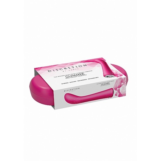 Vibrador Ponto-G Glimmer c/ Caixa Recarregável Discretion Rosa O DISCRETION G-Spot Vibrator é silencioso, oferecendo um poderoso soco orgásmico quando necessário. É a nova geração do F1 Motor, com 10 modos diferentes para escolher, vibração na ponta para estimulação extra do clitóri