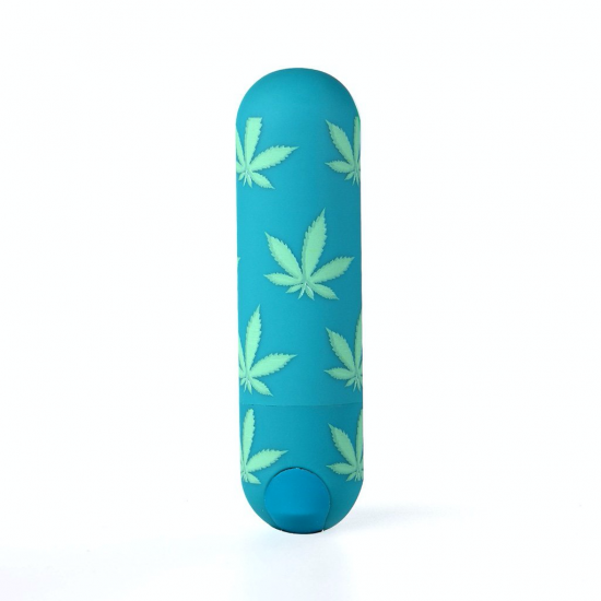 A série 420 expande-se sobre a poderosa linha Jessi adicionando uma impressão de Folha de Cânhamo ao seu design repleto de energia. Esta Mini Bala Super-Carregada de 10 Funções é macia e convidativa com o seu revestiment