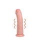 Divirta-se ao máximo com este dildo vibratório firme e macio ao toque, da RealRock®. Suas veias realistas de aparência natural no eixo, combinadas com o tamanho certo e design semelhante à pele, dão a você estimulação ex