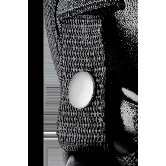 Strap-on com cintas de nylon, de uso confortável e com um dildo substituível.O arnês contém fitas que são totalmente ajustáveis e não vão irritar a sua pele.Com dildo realista de 13cm incluído.Livre de ftalatos.