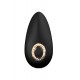 O estimulador Elena da coleção Prestige da Dream Toys é um estimulador preto com um elegante botão em forma de diamante e um anel dourado. A sua forma arredondada e o entalhe liso transmitem as fortes vibrações para o cl