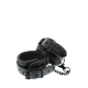 Um par de punhos de tornozelo elegantes feitos de material couro com um design elegante e preto croco brilhante. Eles têm todo o hardware preto livre de níquel e são revestidos em um material de neoprene macio e durável