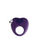 Este anel peniano vibratório Flirts em roxo tem formato de coração e é feito de silicone liso. O anel é elástico e flexível. A parte superior do anel peniano, que contém a bala vibratória de 10 funções, possui protuberân