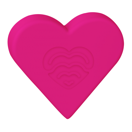 O conjunto Triple Heart da coleção Love Signal da Dreamtoys é um conjunto versátil de plugs anais projetado para treinamento e exploração graduais. Com três tamanhos (pequeno, médio e grande), cada plug é feito de silico