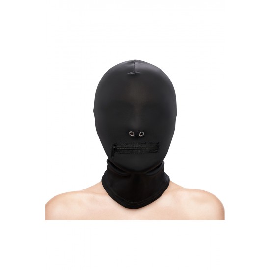 FETISH & FASHION Capuz com Fecho na Boca Assuma o controle do seu amante submisso com o Capuz com Zíper para Boca da Fetish & Fashion. Feito de nylon macio e confortável e metal sem níquel, este capuz provocante cobre os olhos e oferece uma abertura para a