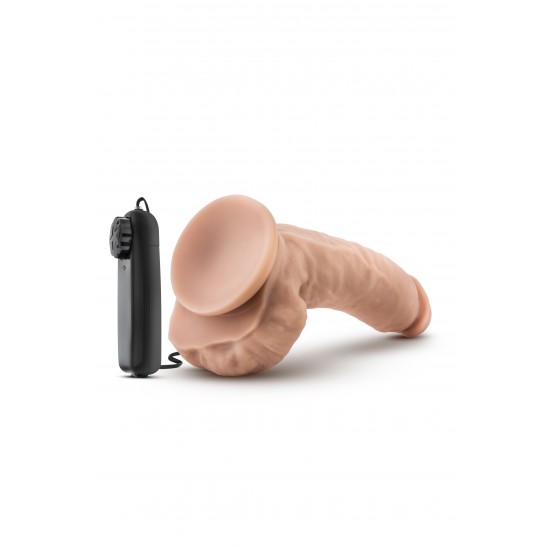 Renda-se a este fantástico LOVERBOY.Vibrador de aspecto e toque realista com forte base de sucção para dar asas às suas aventuras mãos-livres. Com multivelocidades e intensas vibrações. Também compatível com o uso
