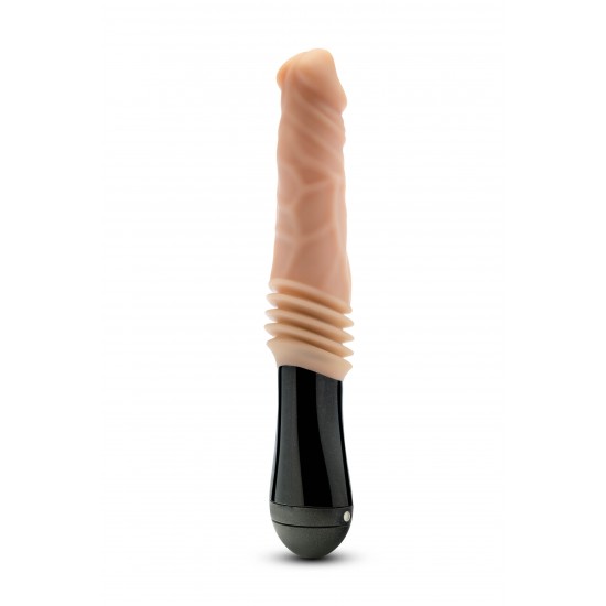 DR SKIN está pronto para recebê-la! Seus 3 motores oferecem vibração, rotação e movimento de sobe-e-desce, em um único dildo. Feito em silicone macio conta com as tecnologias Pure Puria™ e UltraSilk® para um toque natura