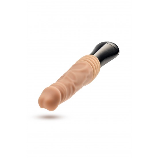 DR. SKIN DR. KNIGHT vibração, rotação e movimento de sobe-e-desce BEIGE DR SKIN está pronto para recebê-la! Seus 3 motores oferecem vibração, rotação e movimento de sobe-e-desce, em um único dildo. Feito em silicone macio conta com as tecnologias Pure Puria™ e UltraSilk® para um toque natura