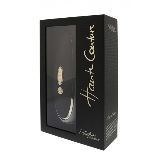 O melhor consolo de sempre agora numa versão luxuosa.Novo Satisfyer Luxury Haute Couture de silicone medicinal, extra suave e aperfeiçoado com pele genuína e detalhes de metal nobre - simplesmente, porque tu podes e mere