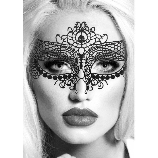 Ouch apresenta uma série de 4 máscaras feitas à mão, de alta qualidade, leves e fáceis de usar, detalhadas com desenhos modernos inspirados em Veneza. Criadas com tecnologia de corte a laser dos melhores materiais ecológ