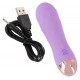 Cuties Mini Vibrador Purple 2 O pequeno vibrador para uma bolsa! Mini vibrador com textura excitante estimulante e textura aveludada de toque macio. O vibrador é da segunda geração Cuties. Com 7 modos de vibração diferentes. Pode ser recarregado com