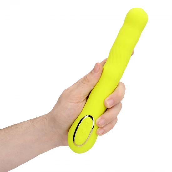 Este vibrador Wiggle para o ponto G foi projetado exclusivamente para atingir o ponto G com movimentos de balanço, proporcionando estimulação precisa e orgasmos intensos. Descubra momentos infinitos de prazer e apimente